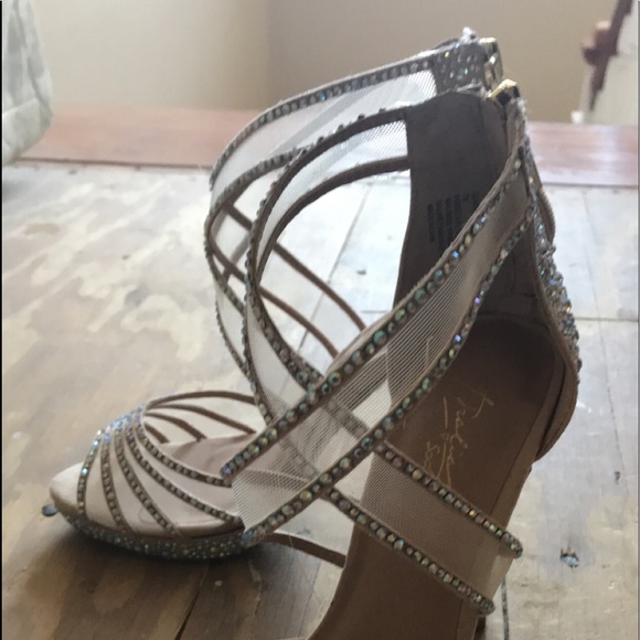 Brand New, never worn Luxury Heels - Picture 4 of 4